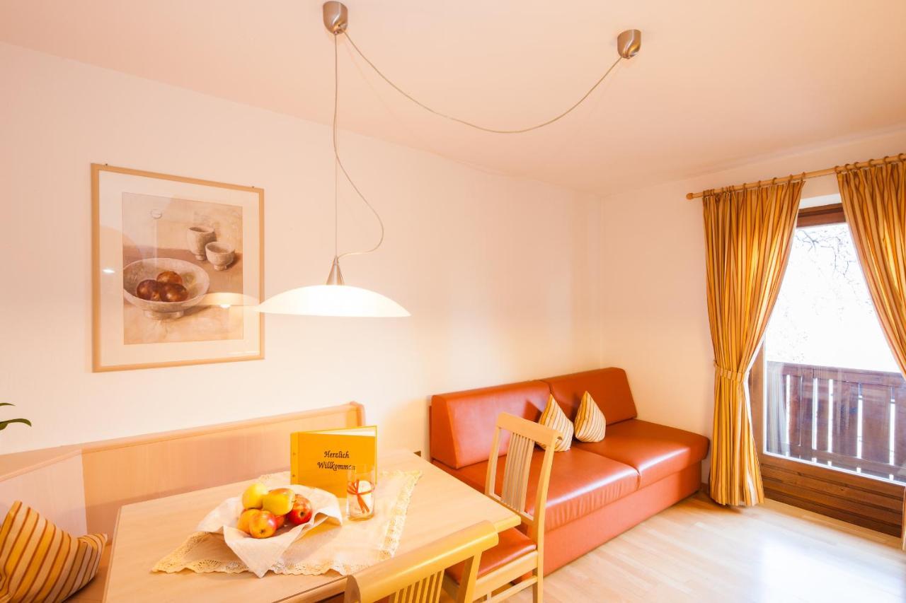 Appartements Kirchtalhof Lana Eksteriør billede